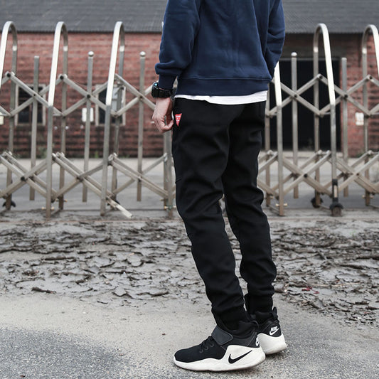 Men's fleece lined tapered jogger sweatpants front view